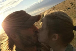 亲吻小视频,揭秘亲吻小视频的魅力与情感传递